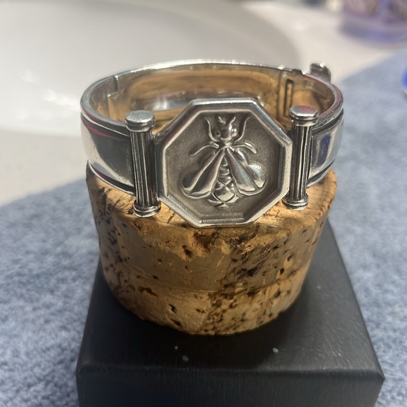 100% Authentic Slane & Slane Bee bangle - Picture 2 of 6